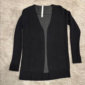 Lululemon black cardigan sweater size 6